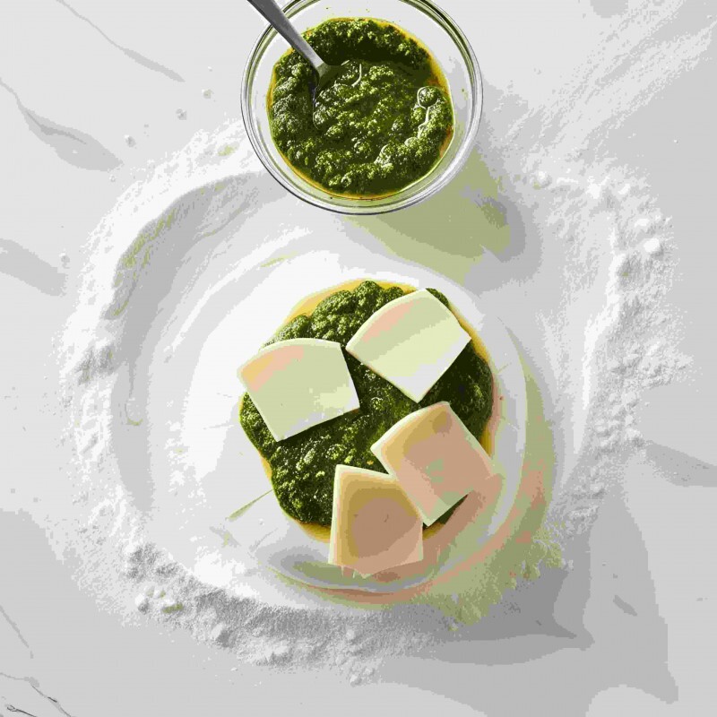 Búfala com provolone e pesto